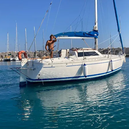 Chourmo, Barca A Vela Vintage Botel *