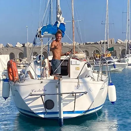 Botel Chourmo, Barca A Vela Vintage *